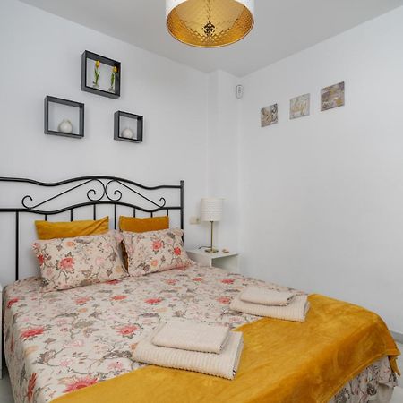 Nice Apartments 20 Meters From The Beach Fuengirola Eksteriør bilde